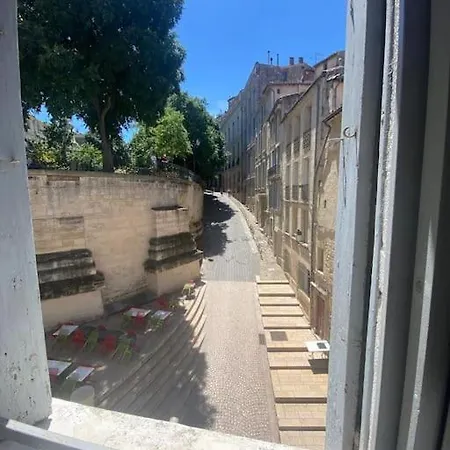 Apartamento 37m2 2 Etage Sur La Place Canourgue Ecusson Montpellier